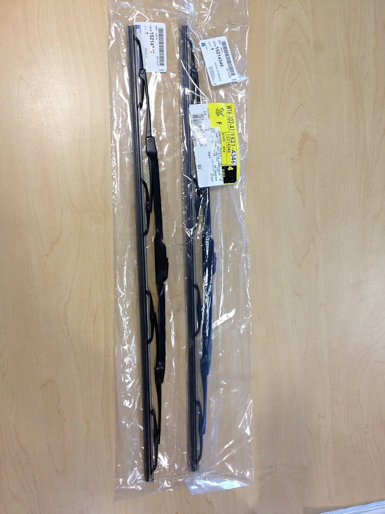 Amazon.com: Genuine GM PAIR of Wiper Blades 15214346